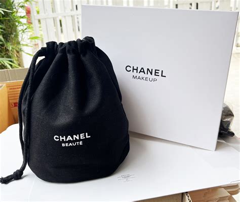 chanel vip makeup pouch|chanel gift with purchase.